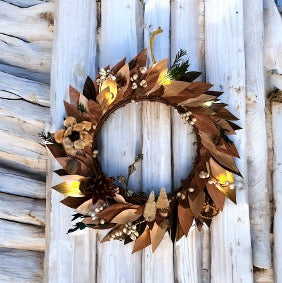 The Woodland Carolers’ Wreath Workshop 雪夜木語：動物聖誕花環集